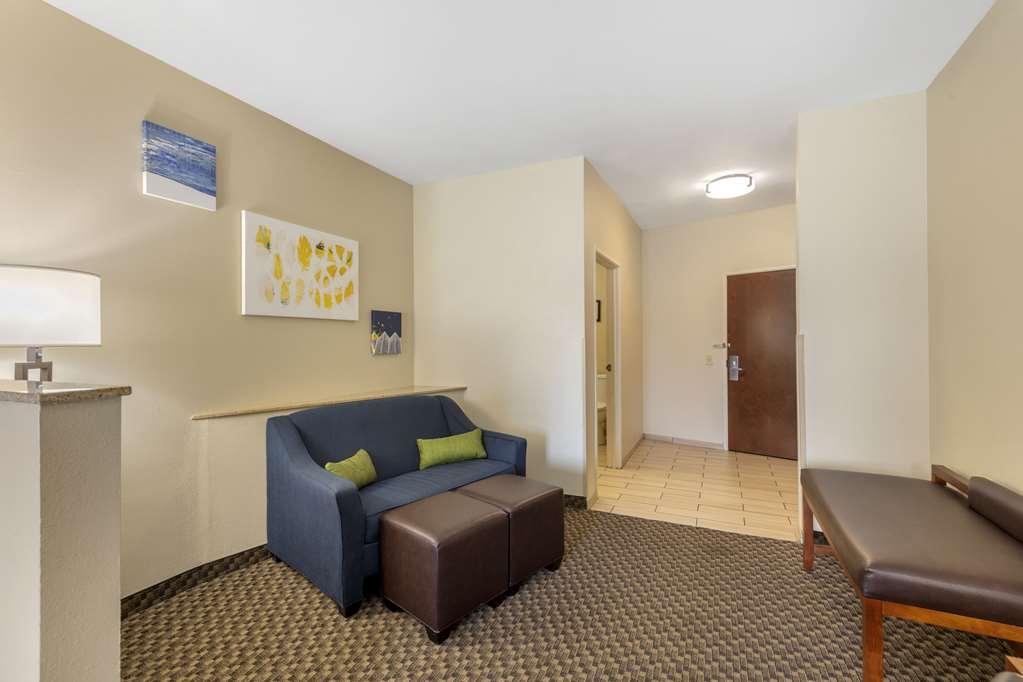Comfort Suites Cullman I-65 Exit 310 Room photo
