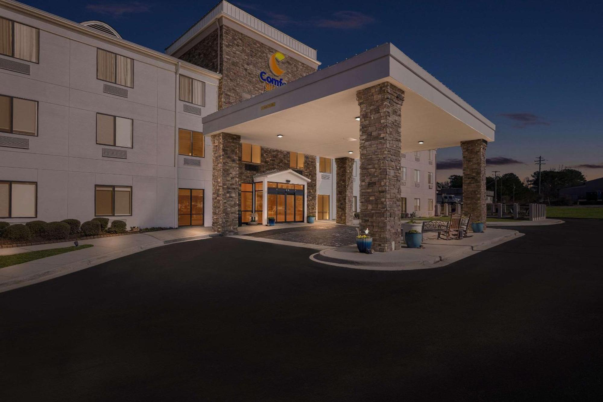 Comfort Suites Cullman I-65 Exit 310 Exterior photo