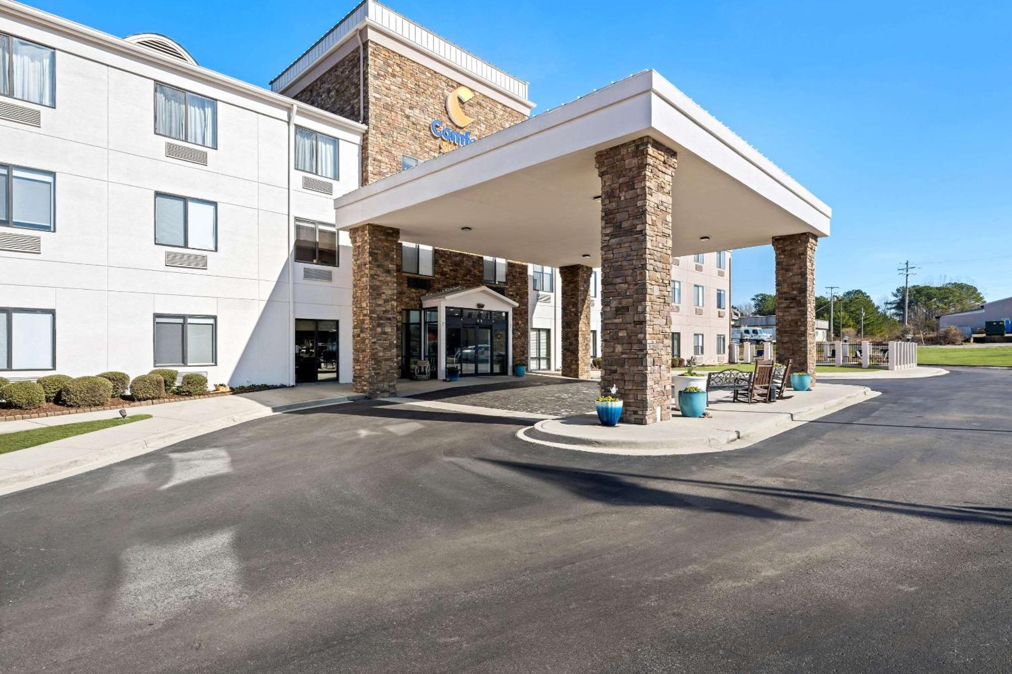 Comfort Suites Cullman I-65 Exit 310 Exterior photo