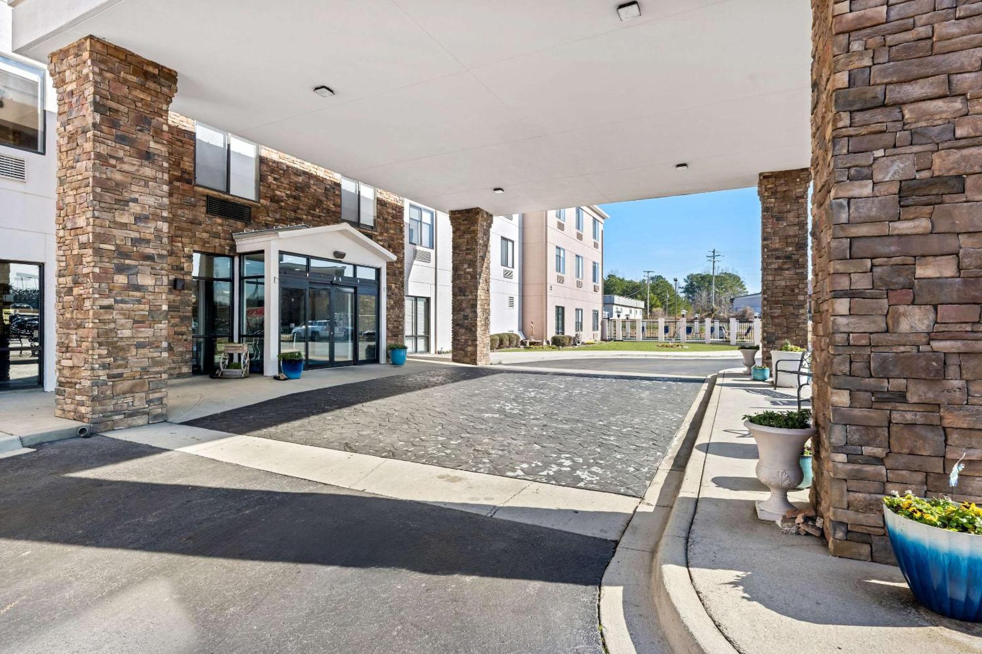 Comfort Suites Cullman I-65 Exit 310 Exterior photo